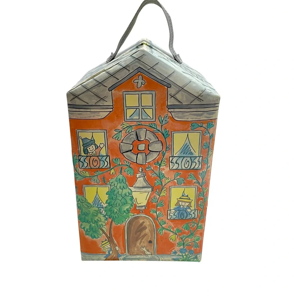 N/A madeline playhouse